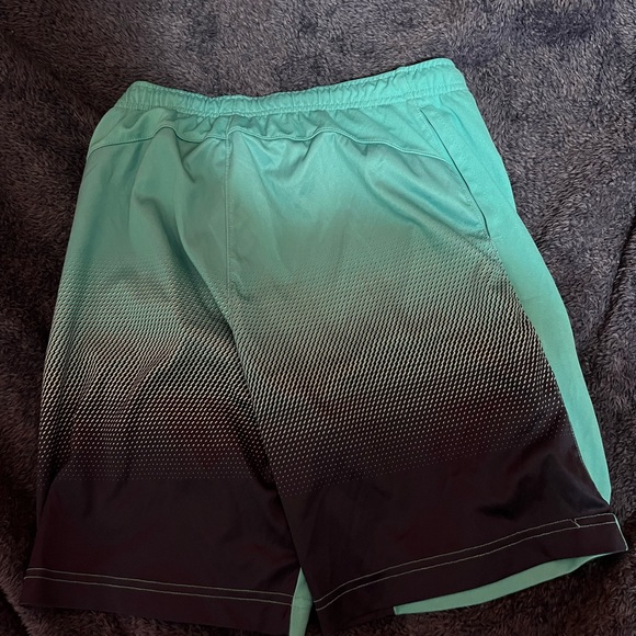 Boys shorts - Picture 2 of 2